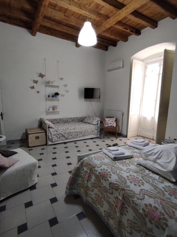 Terra Del Sole Bed & Breakfast Trani Bagian luar foto