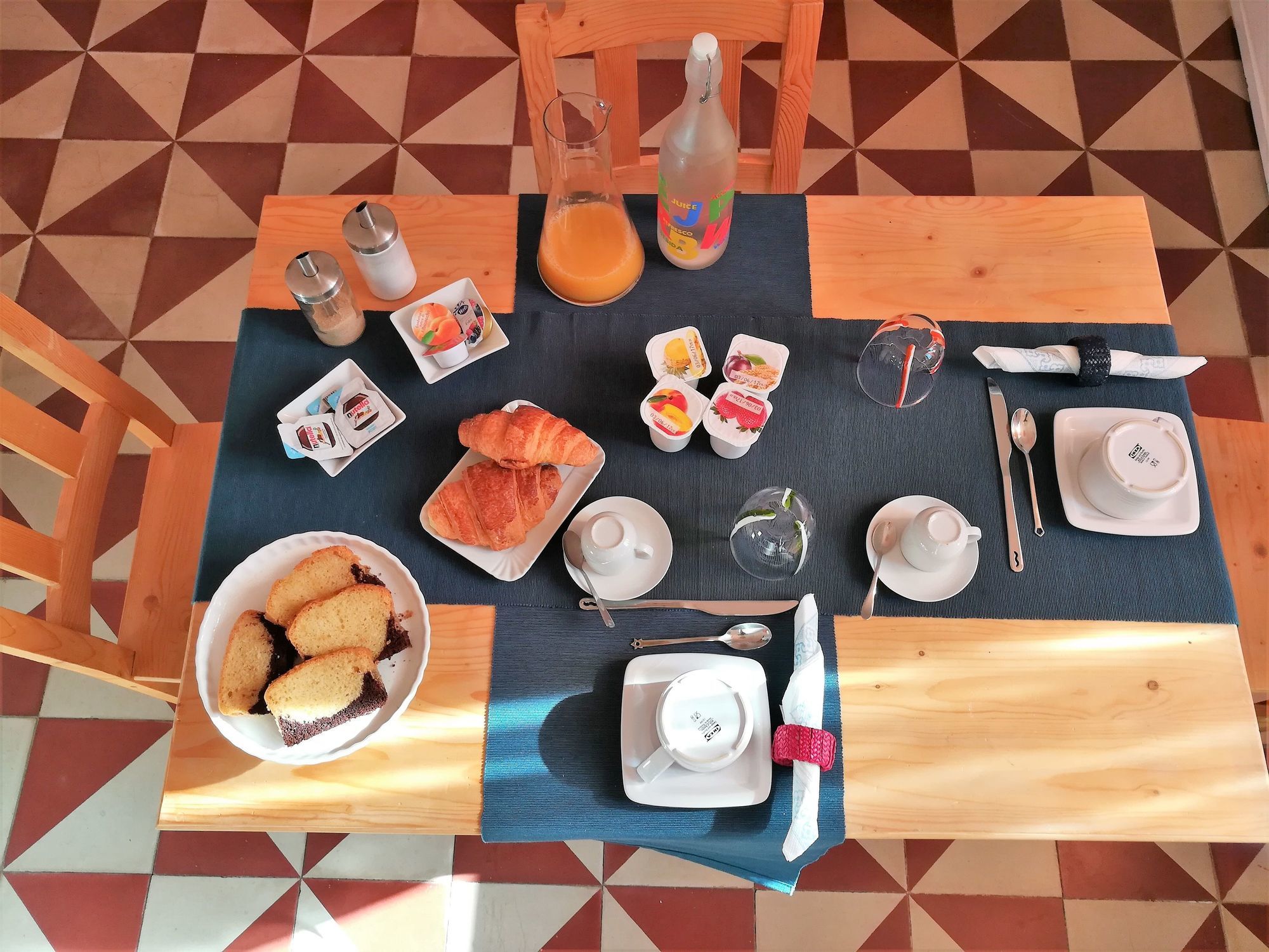 Terra Del Sole Bed & Breakfast Trani Restoran foto