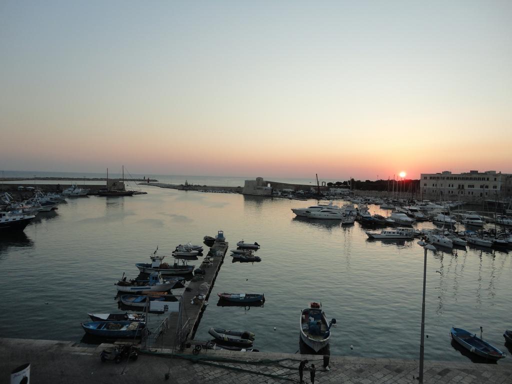 Terra Del Sole Bed & Breakfast Trani Bagian luar foto
