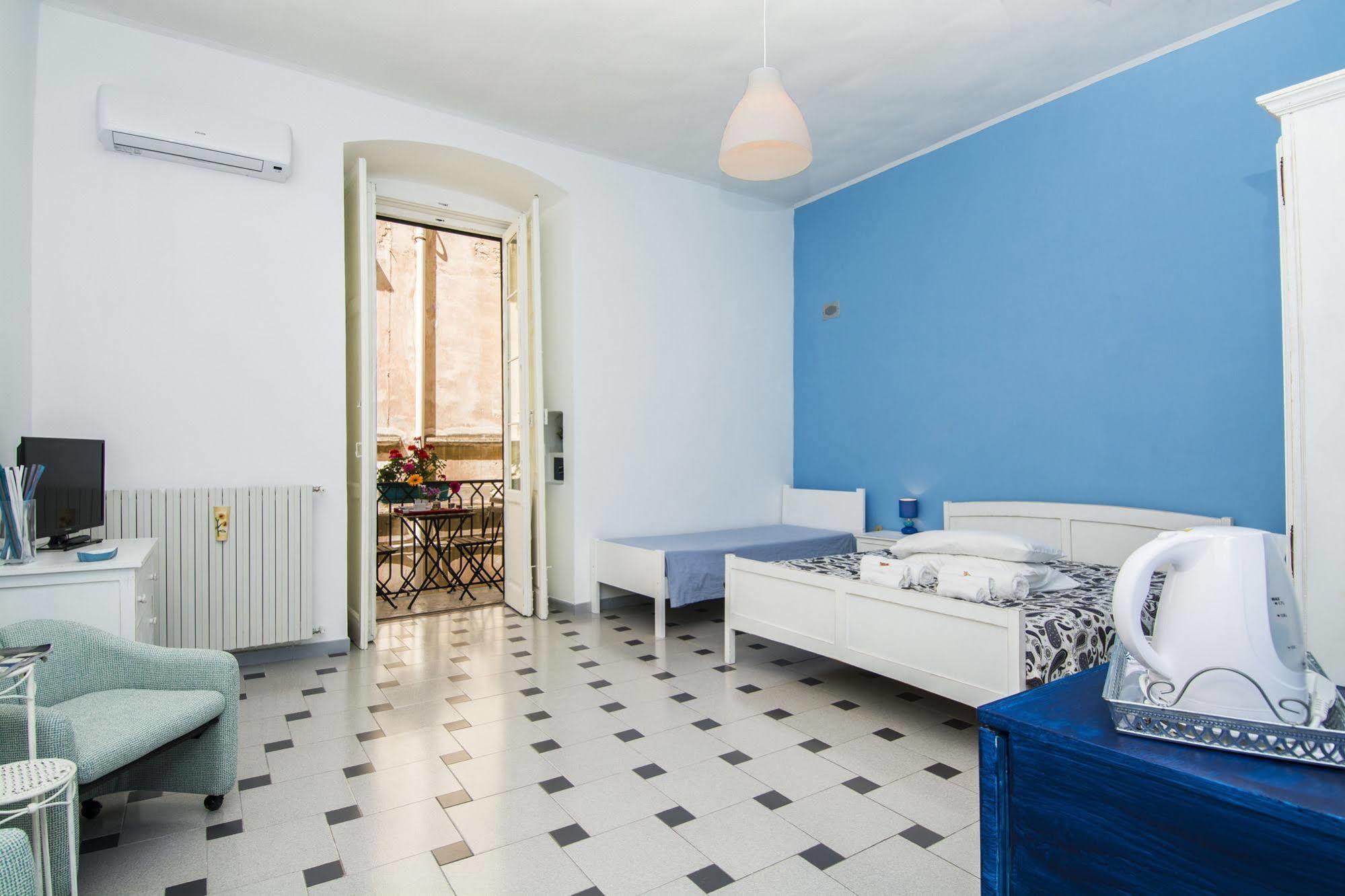 Terra Del Sole Bed & Breakfast Trani Ruang foto
