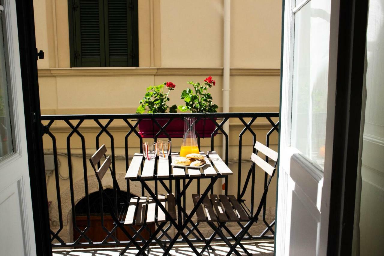 Terra Del Sole Bed & Breakfast Trani Bagian luar foto