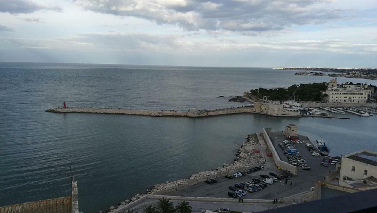 Terra Del Sole Bed & Breakfast Trani Bagian luar foto